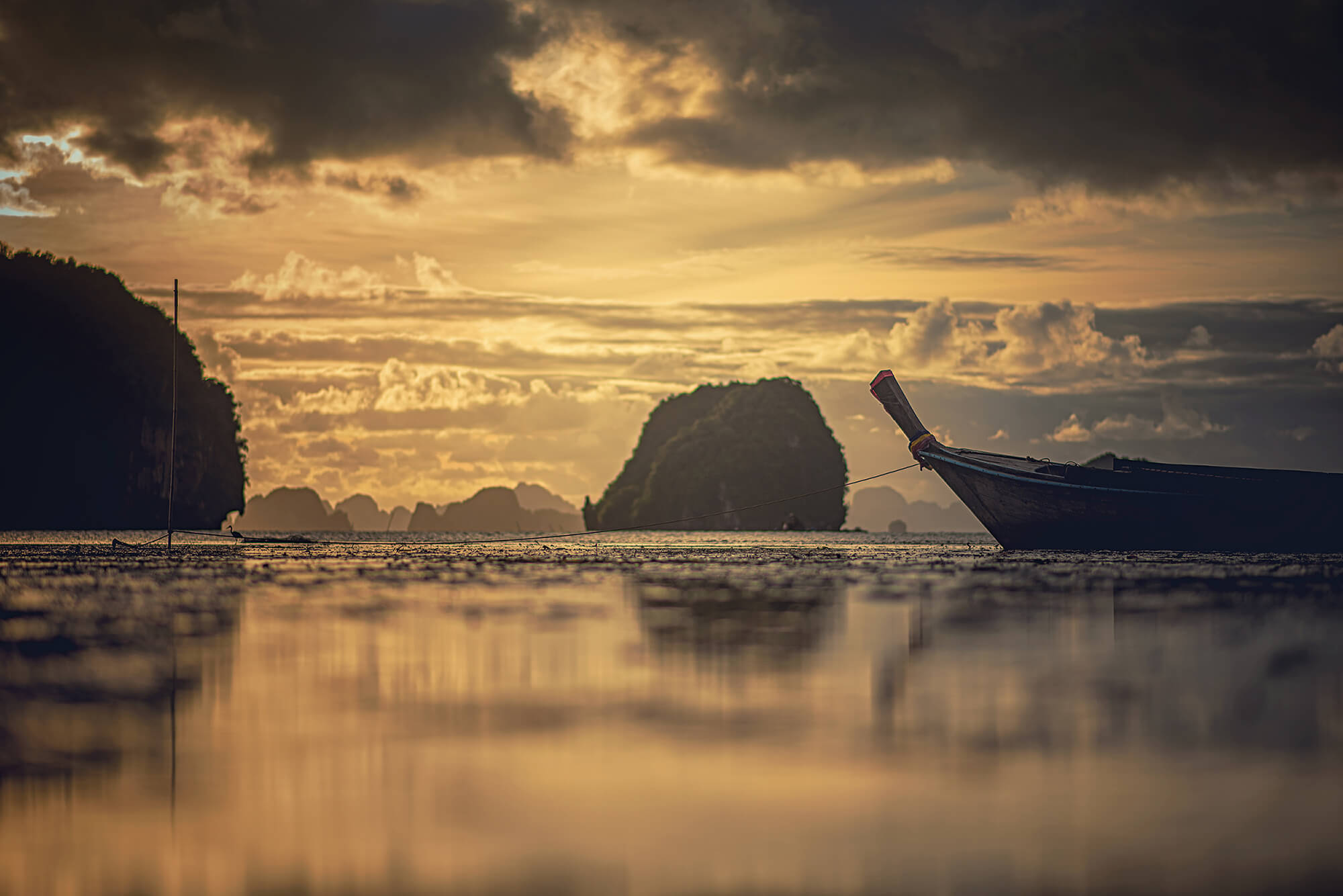 Long tail boat Ao Talen Krabi