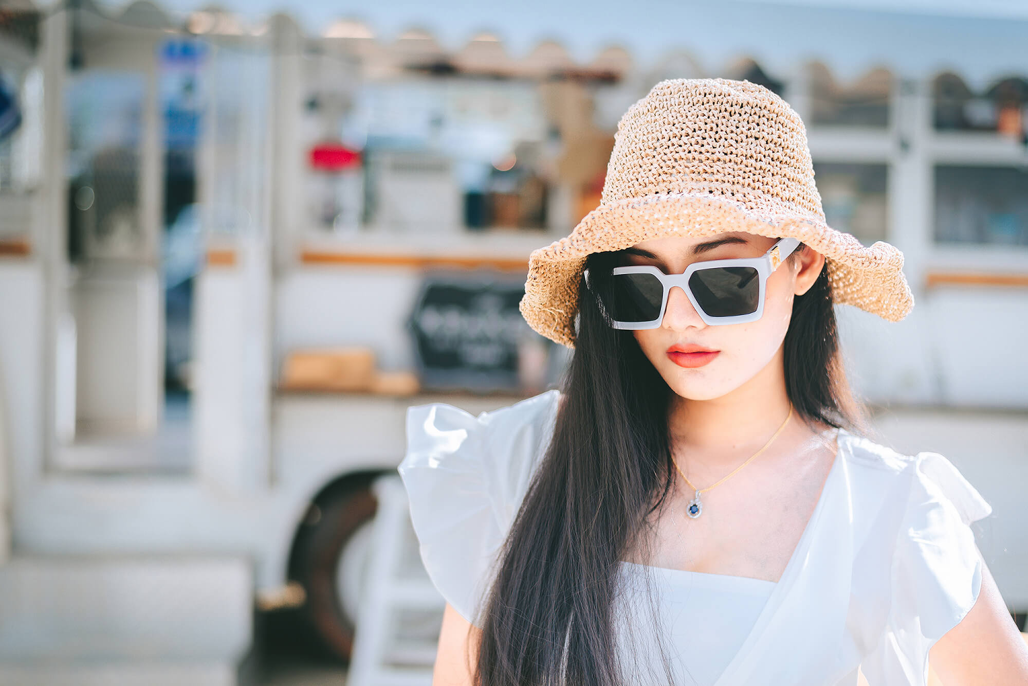 Café Portrait Photoshoot in Phuket