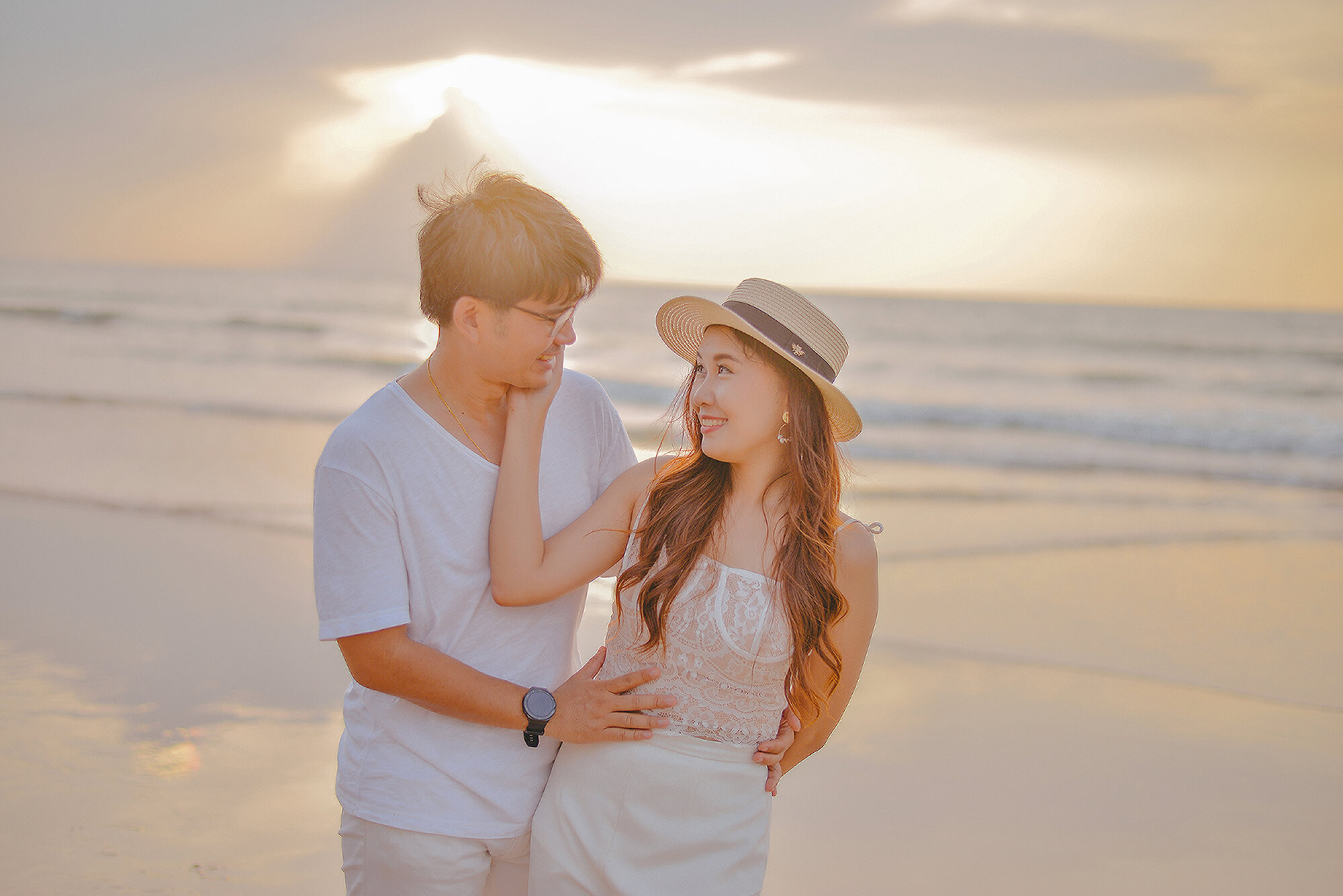 Couple Photoshoot by Fotorod Phuket Photographer