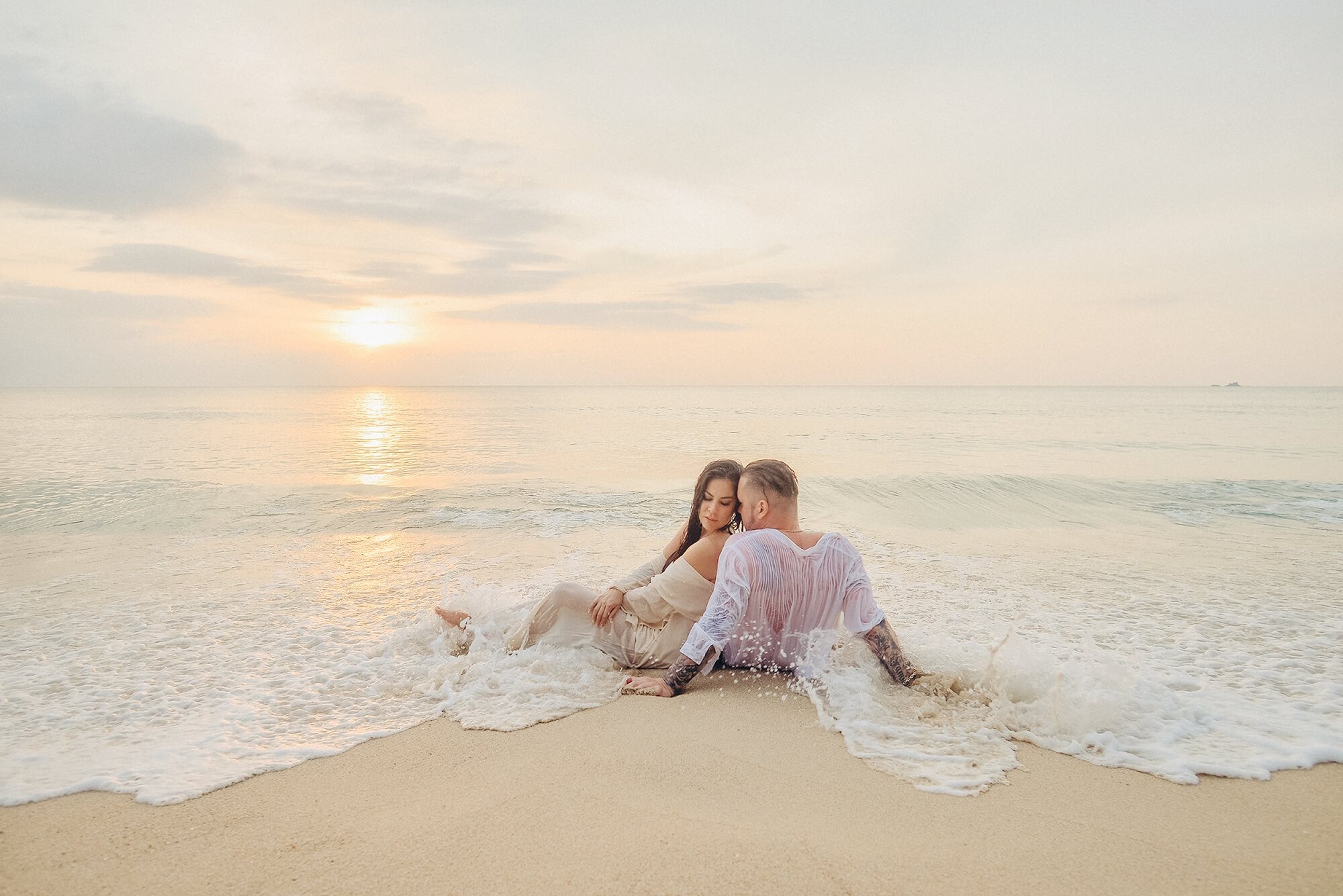 Engagement couple photographer in Phuket