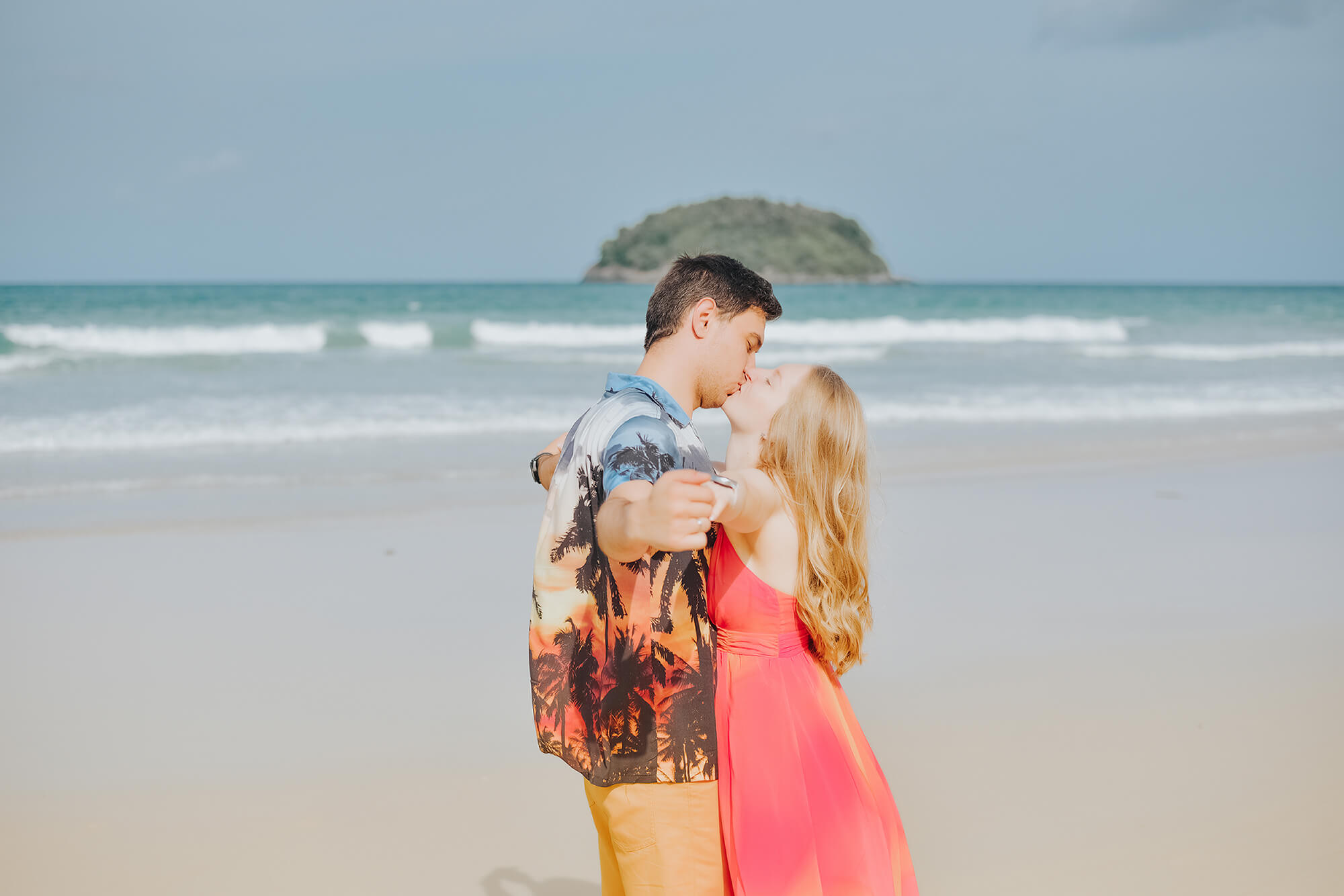 Honeymoon photographer in Phuket, Thailand