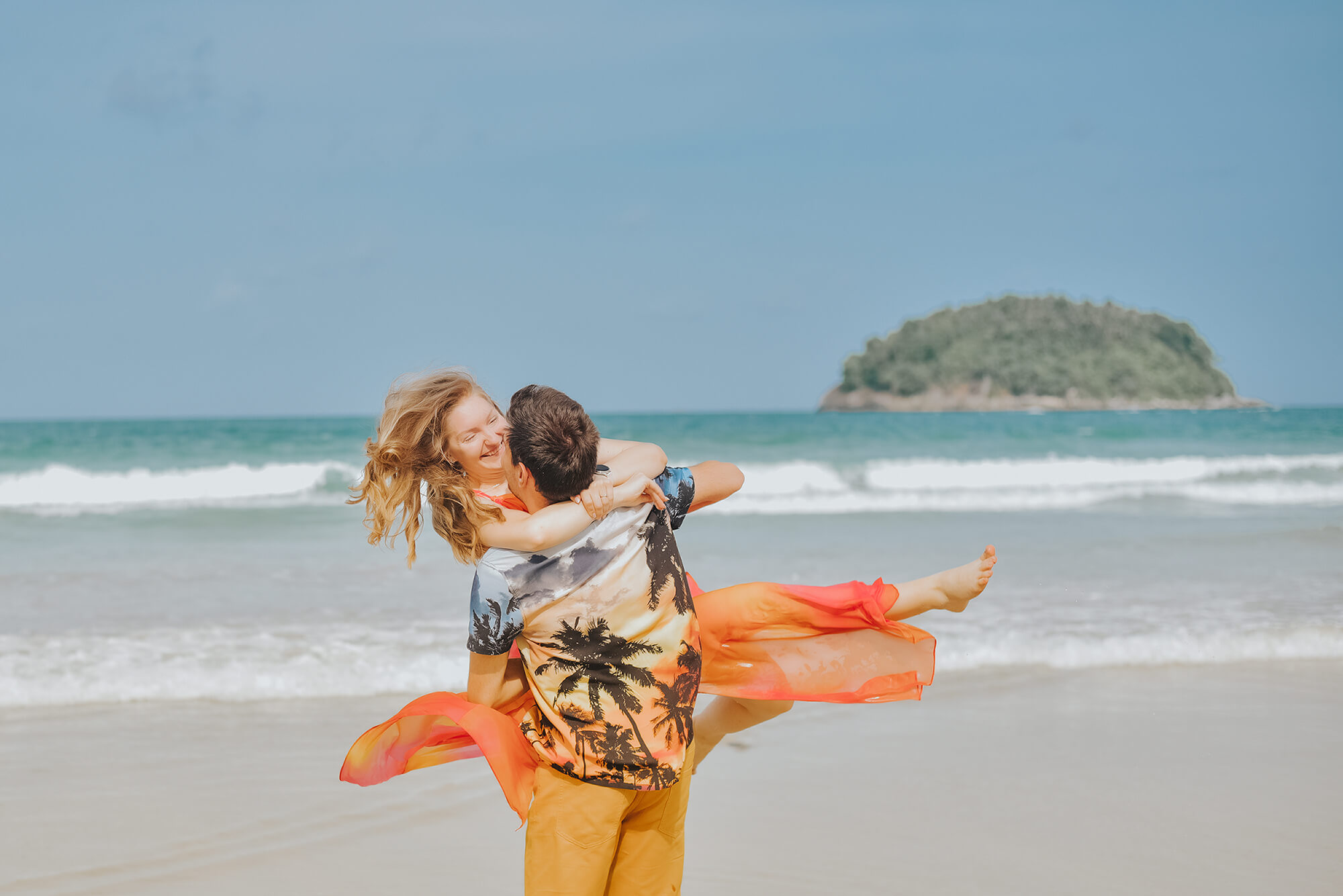 Honeymoon photographer in Phuket, Thailand