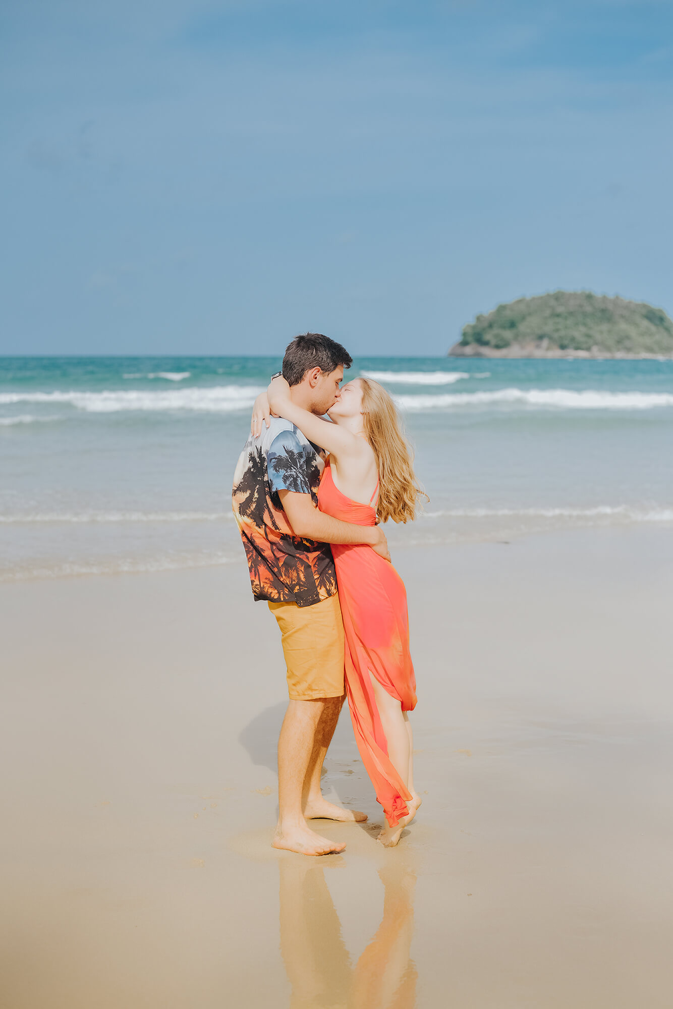 Honeymoon photographer in Phuket, Thailand