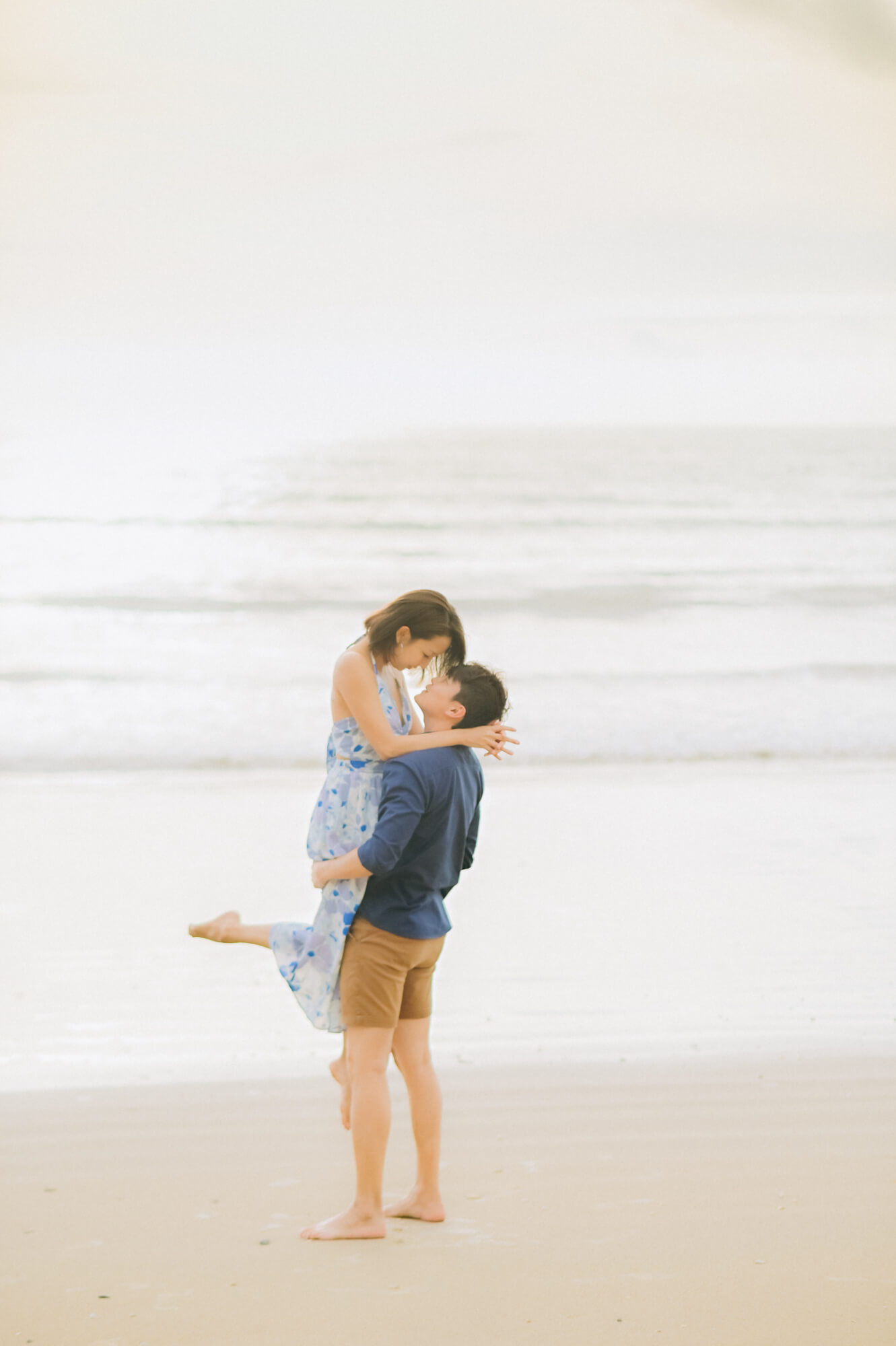 Khao Lak engagement photoshoot by Fotorod