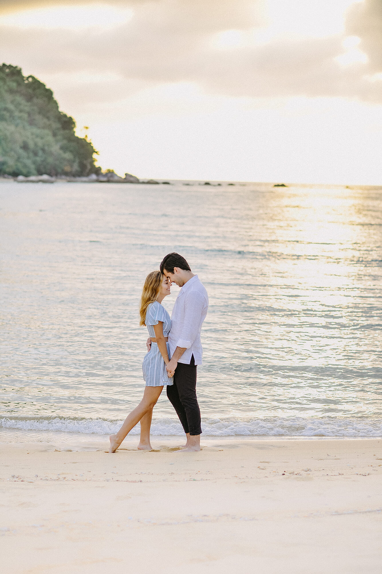 Looking for Honeymoon Phuket Photographer