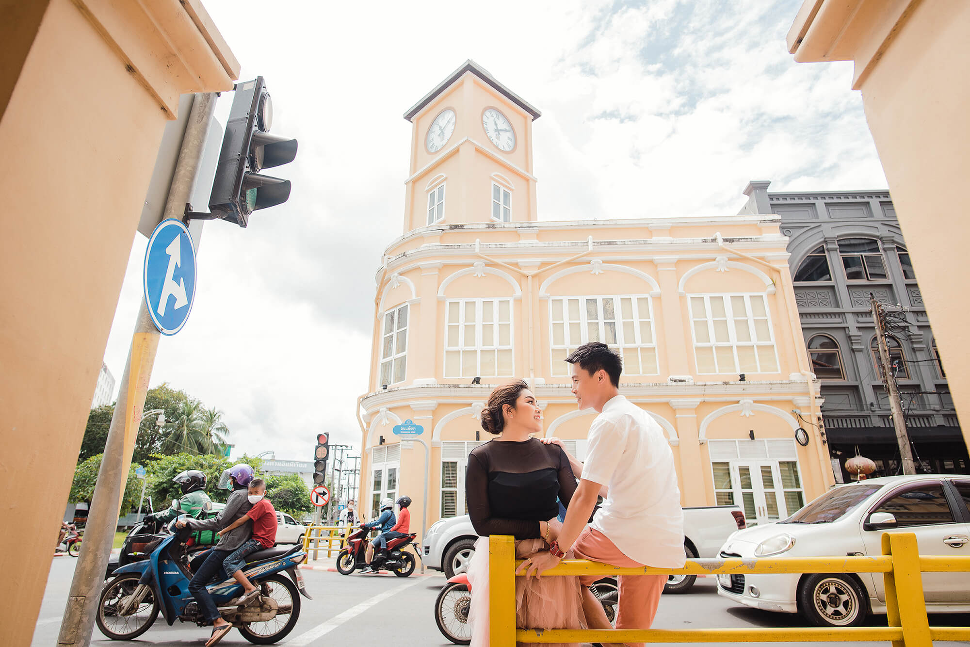 Couple Photoshoot at  Phuket Old Town