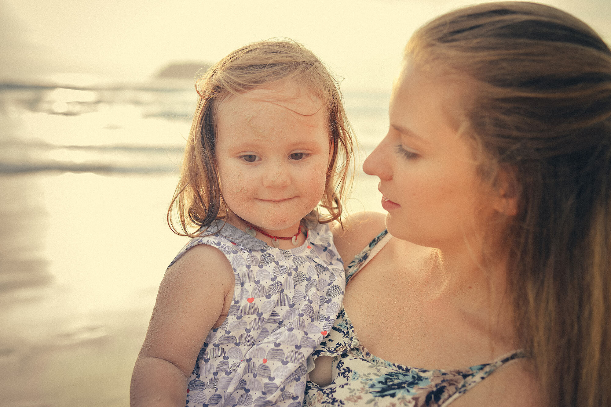 Family photographer in Phuket