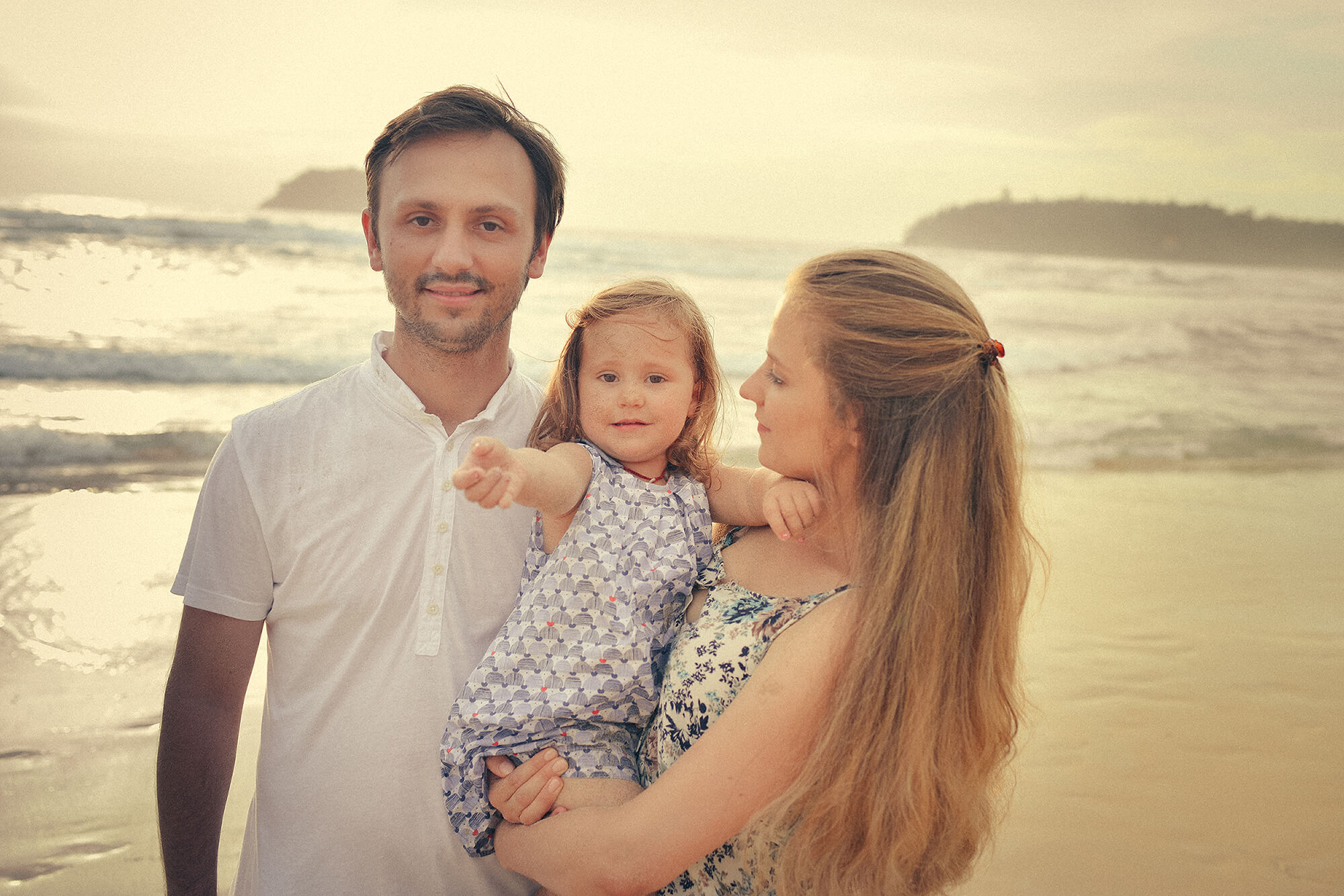 Family photographer in Phuket