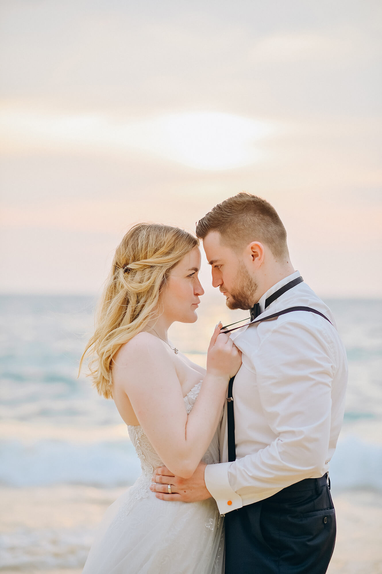 Honeymoon vacation photoshoot in Phuket