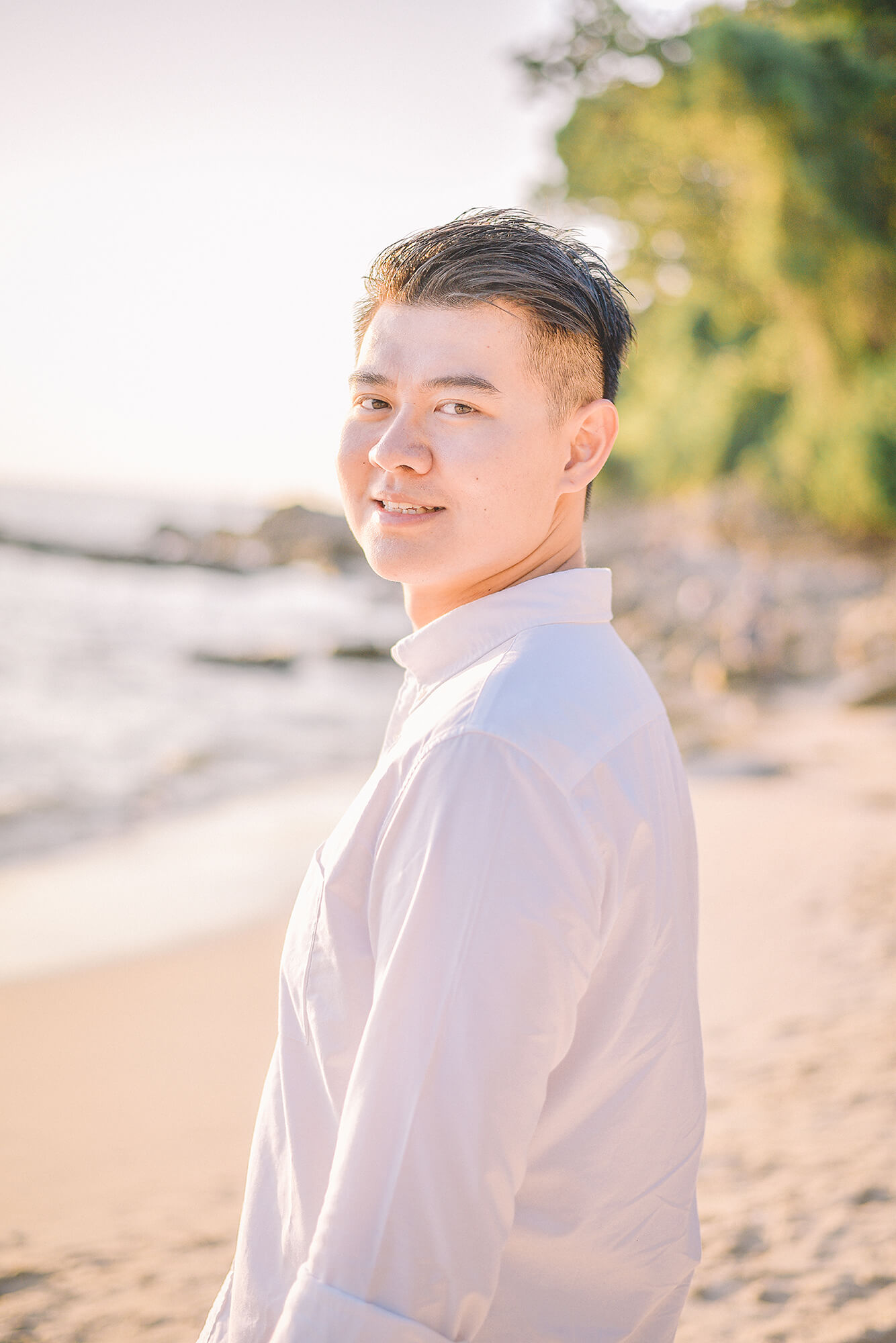 Phuket Thailand photographer engagement photoshoot