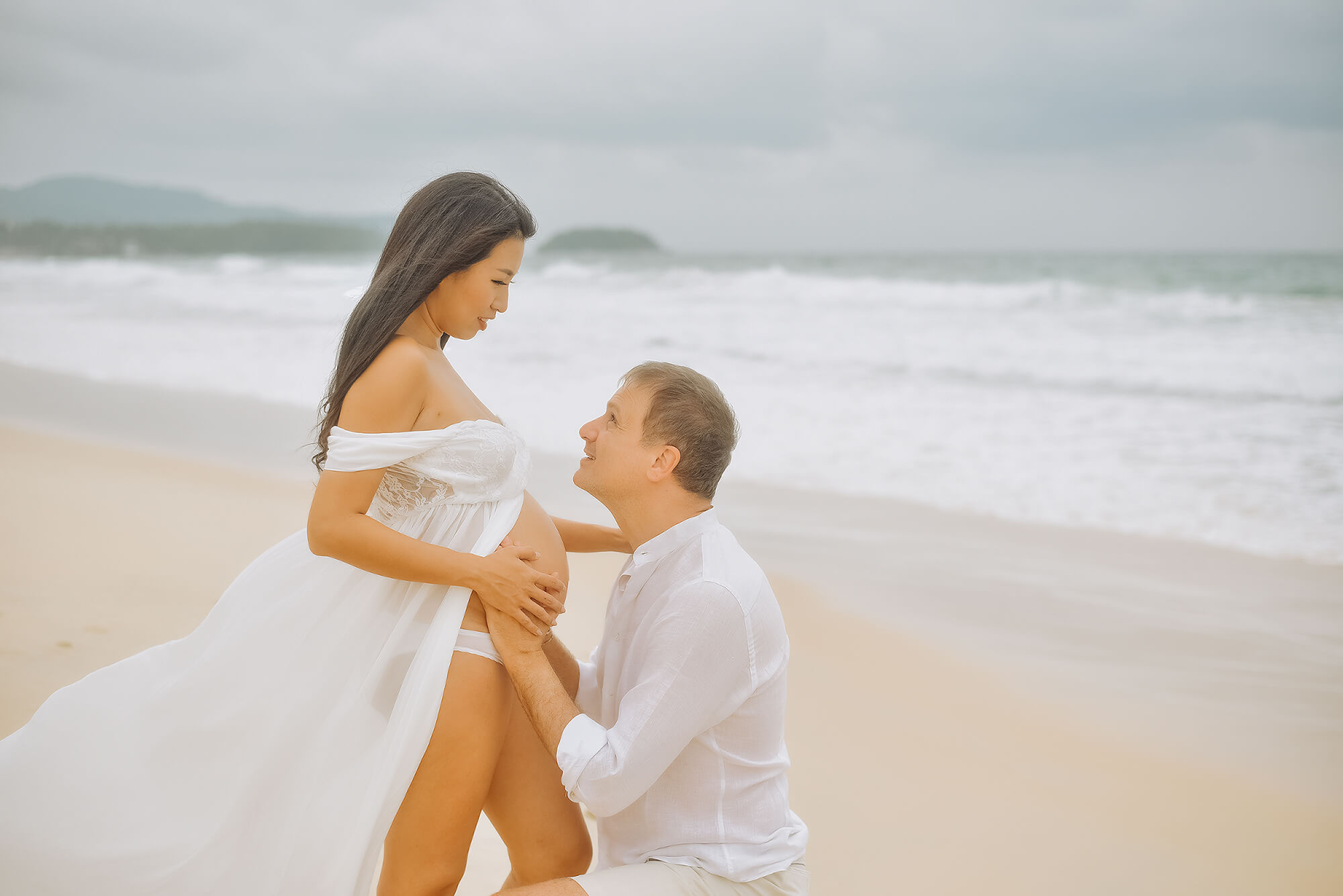 Phuket maternity photoshoot