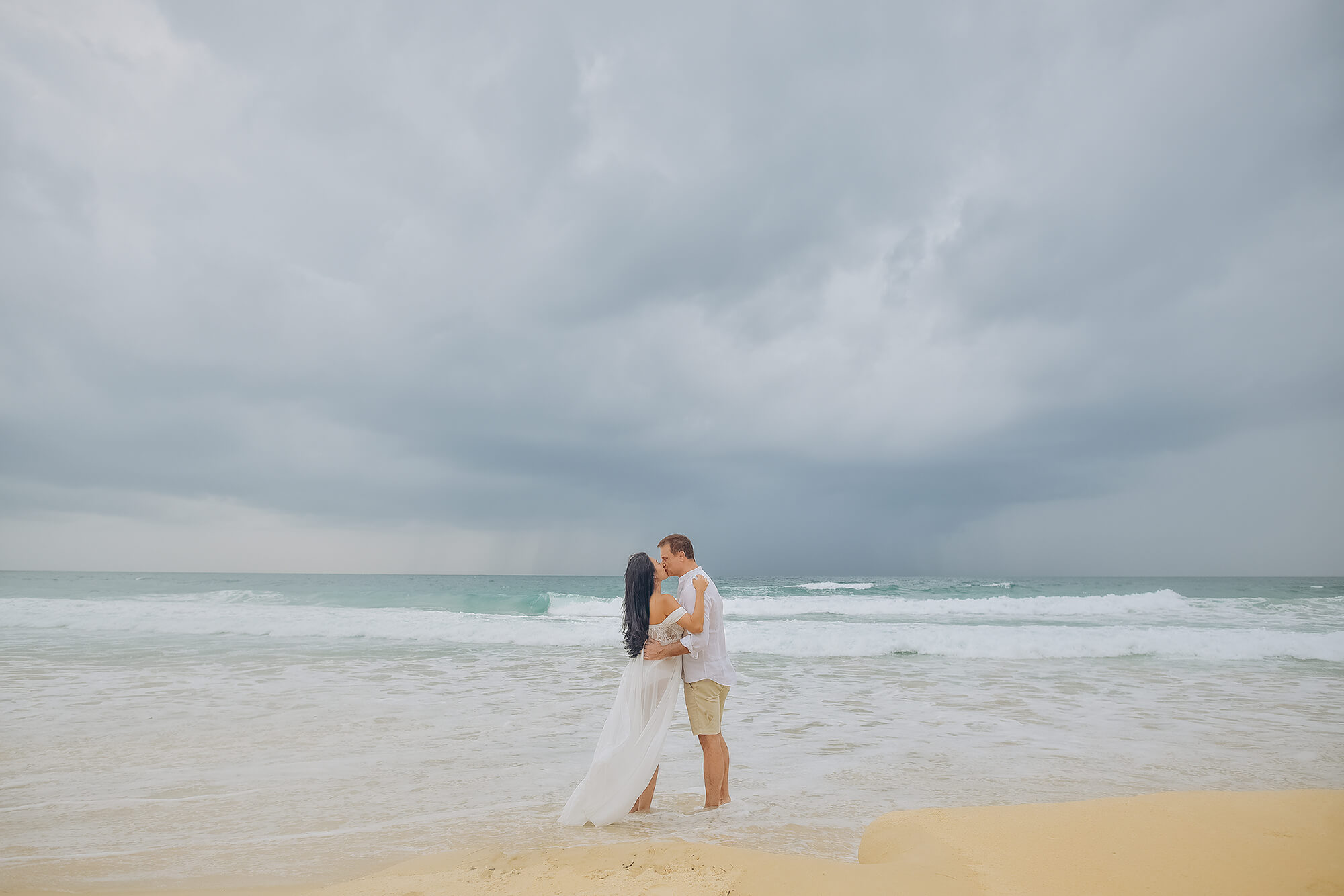 Phuket maternity photoshoot