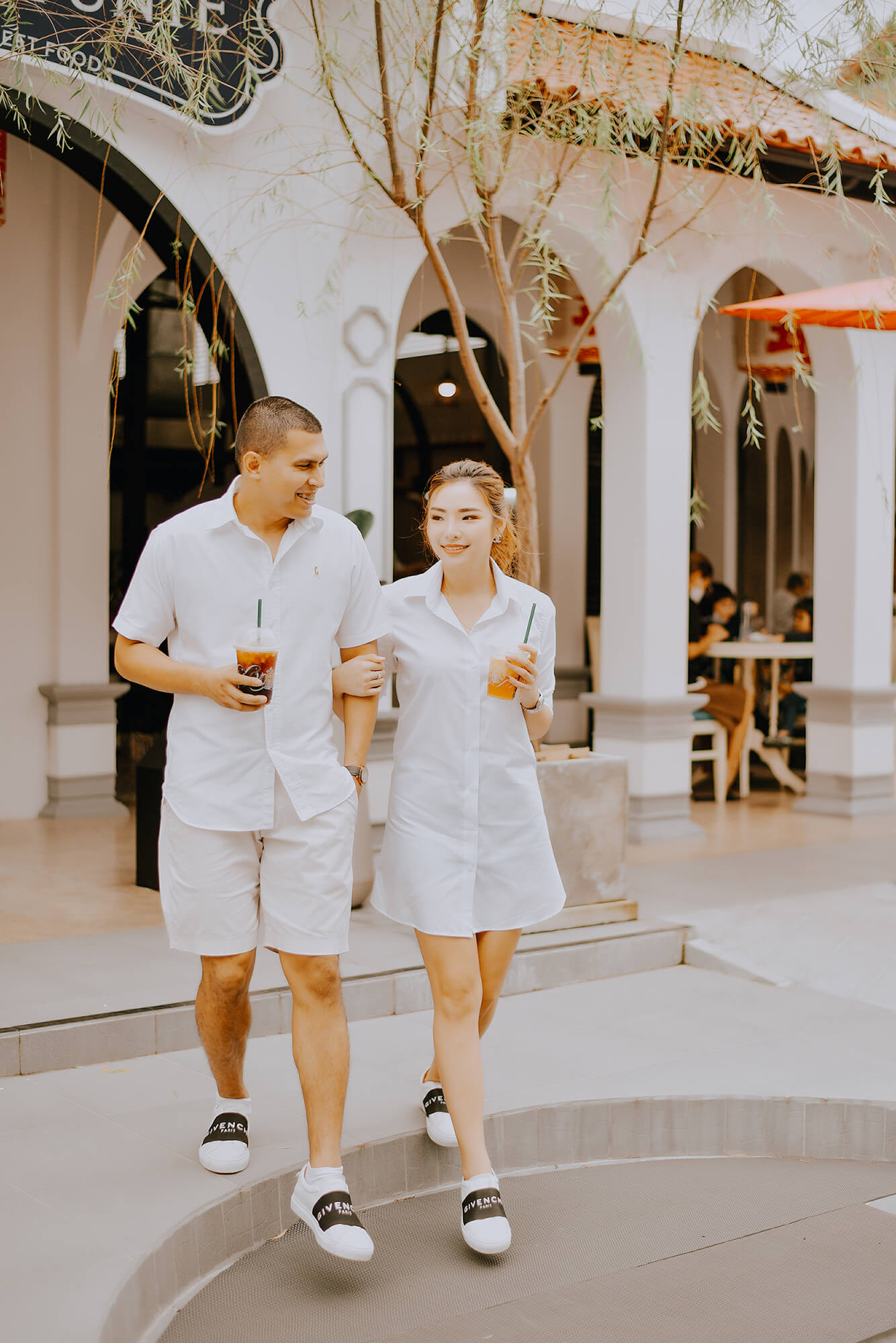 Phuket old town couple street photoshoot