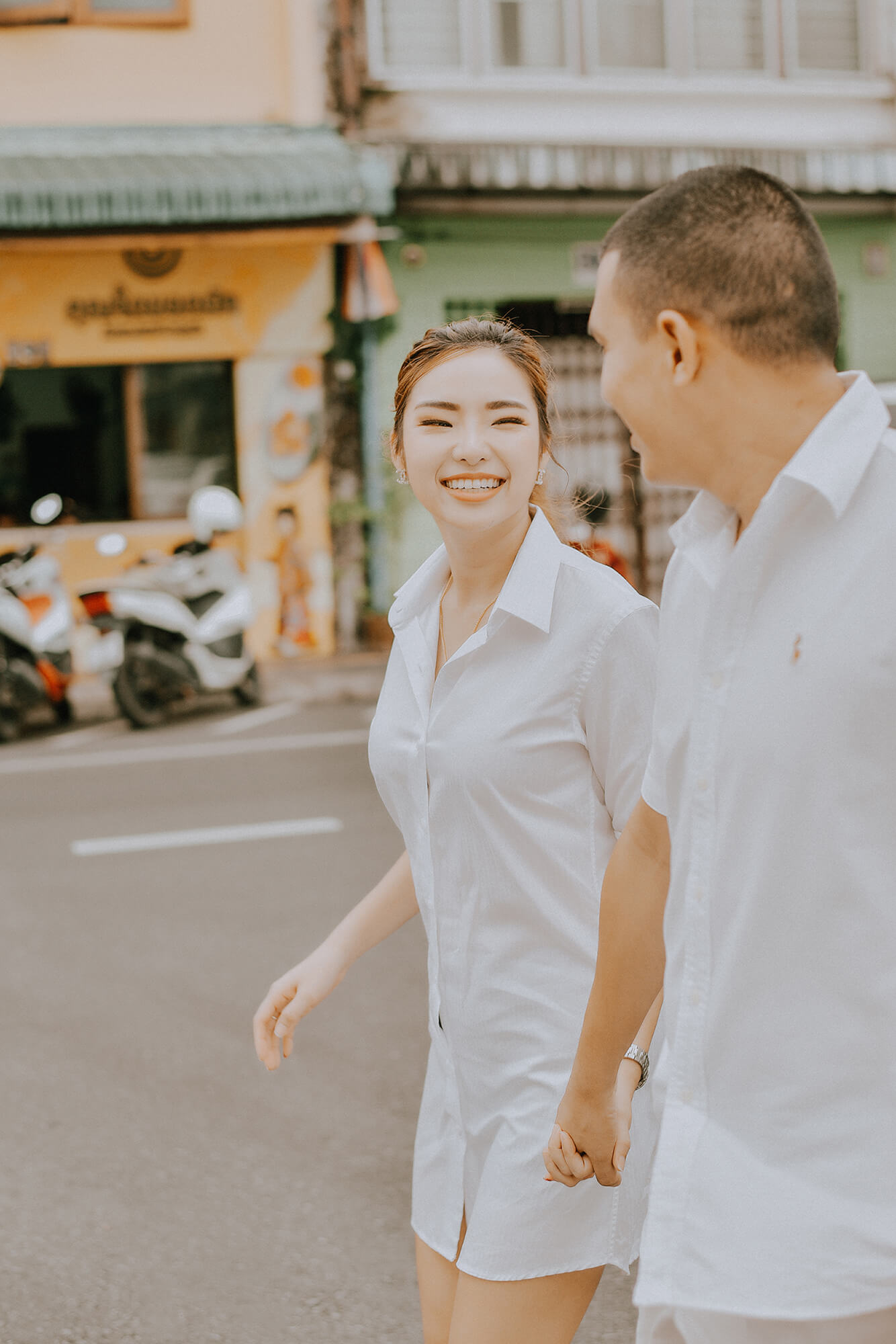 Phuket old town couple street photoshoot