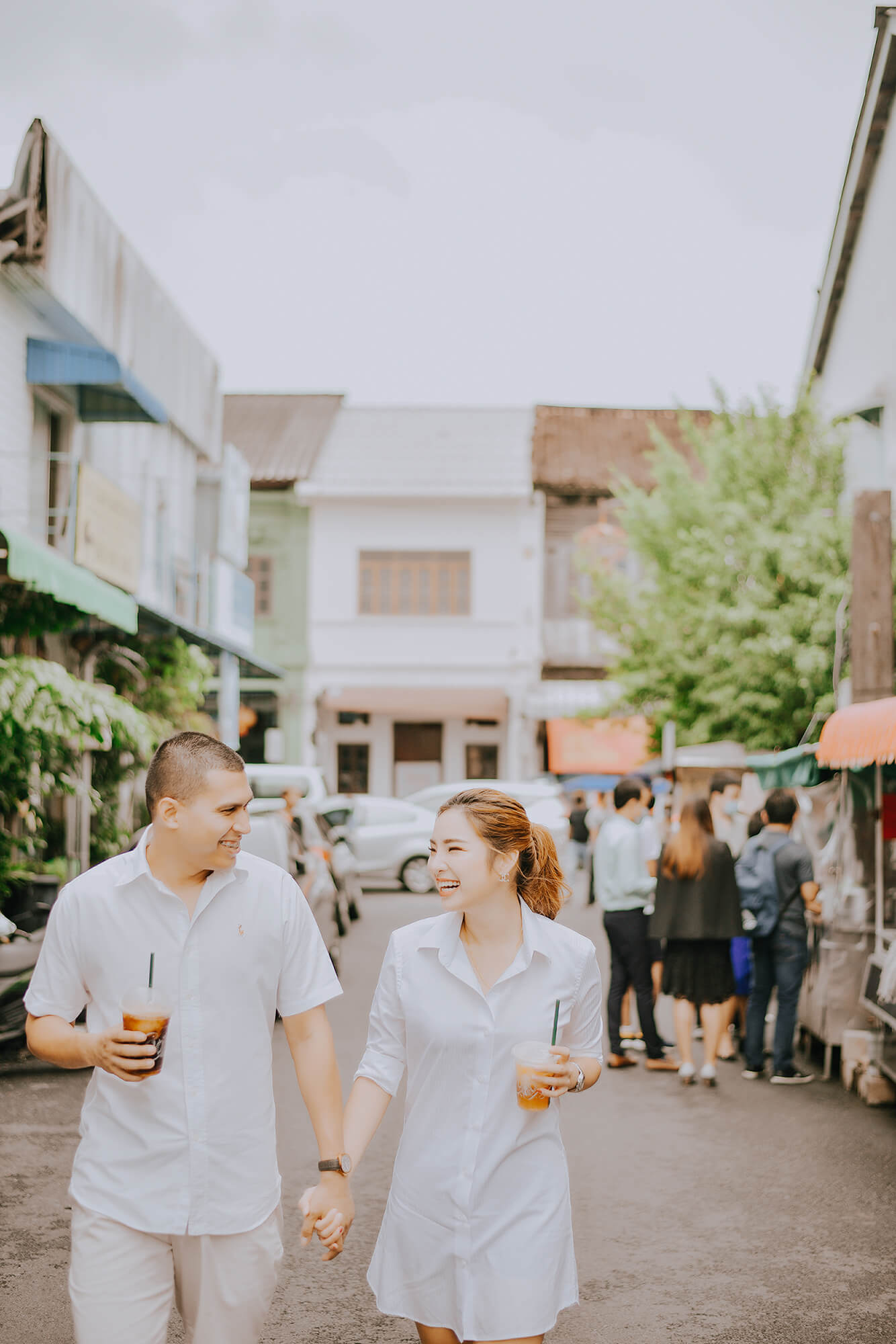 Phuket old town couple street photoshoot