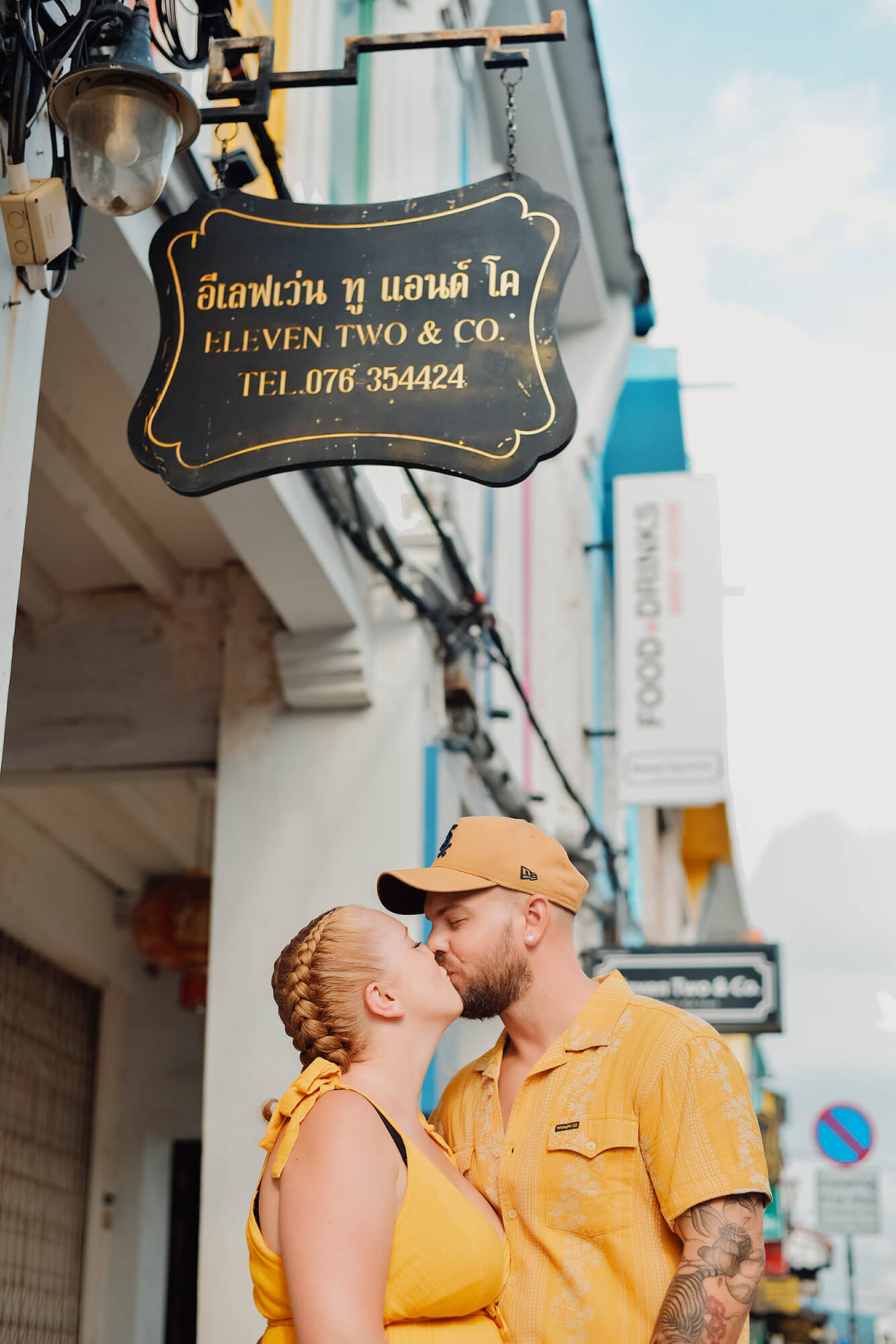 Couples Photoshoot in Phuket Town