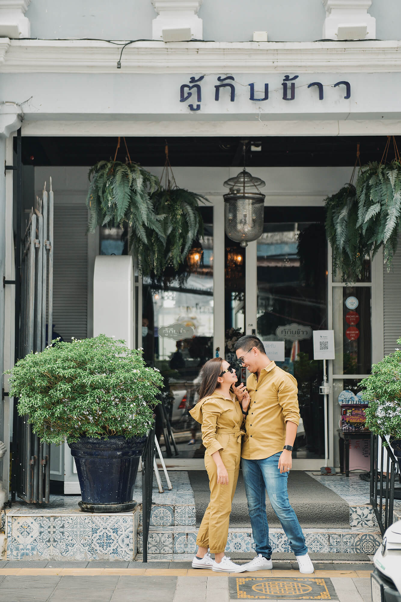 Phuket Old Town couple street photoshoot