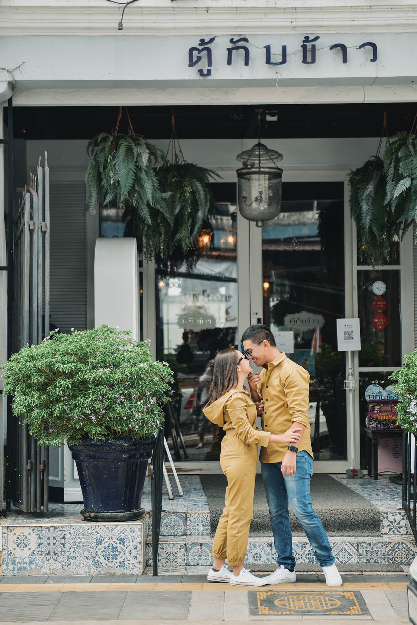 Phuket Old Town couple street photoshoot