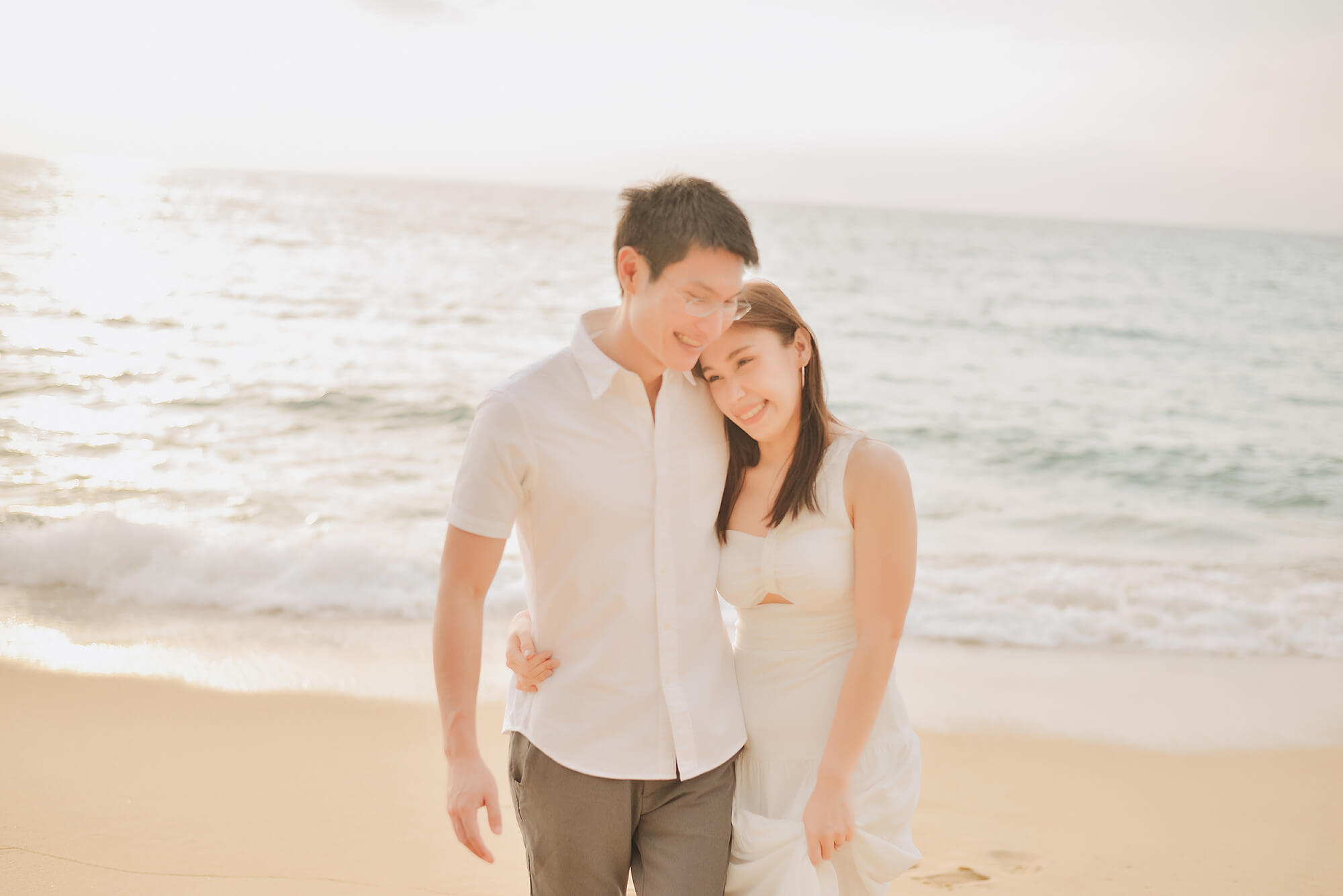 Phuket beach honeymoon photographer