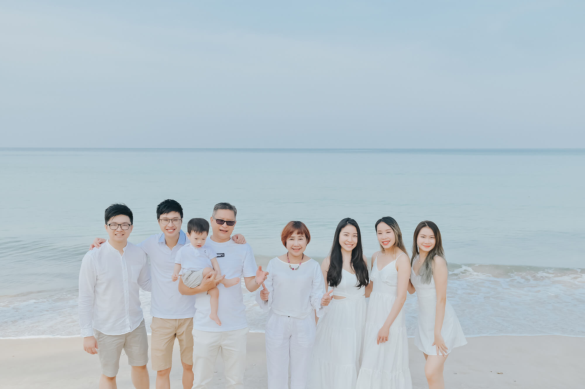 Phuket Thailand Family Photoshoot