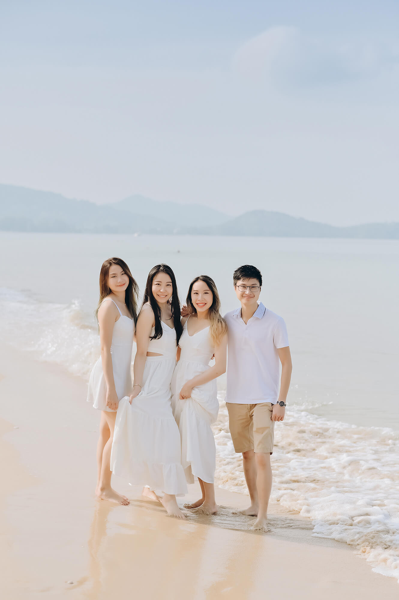 Phuket Thailand Family Photoshoot