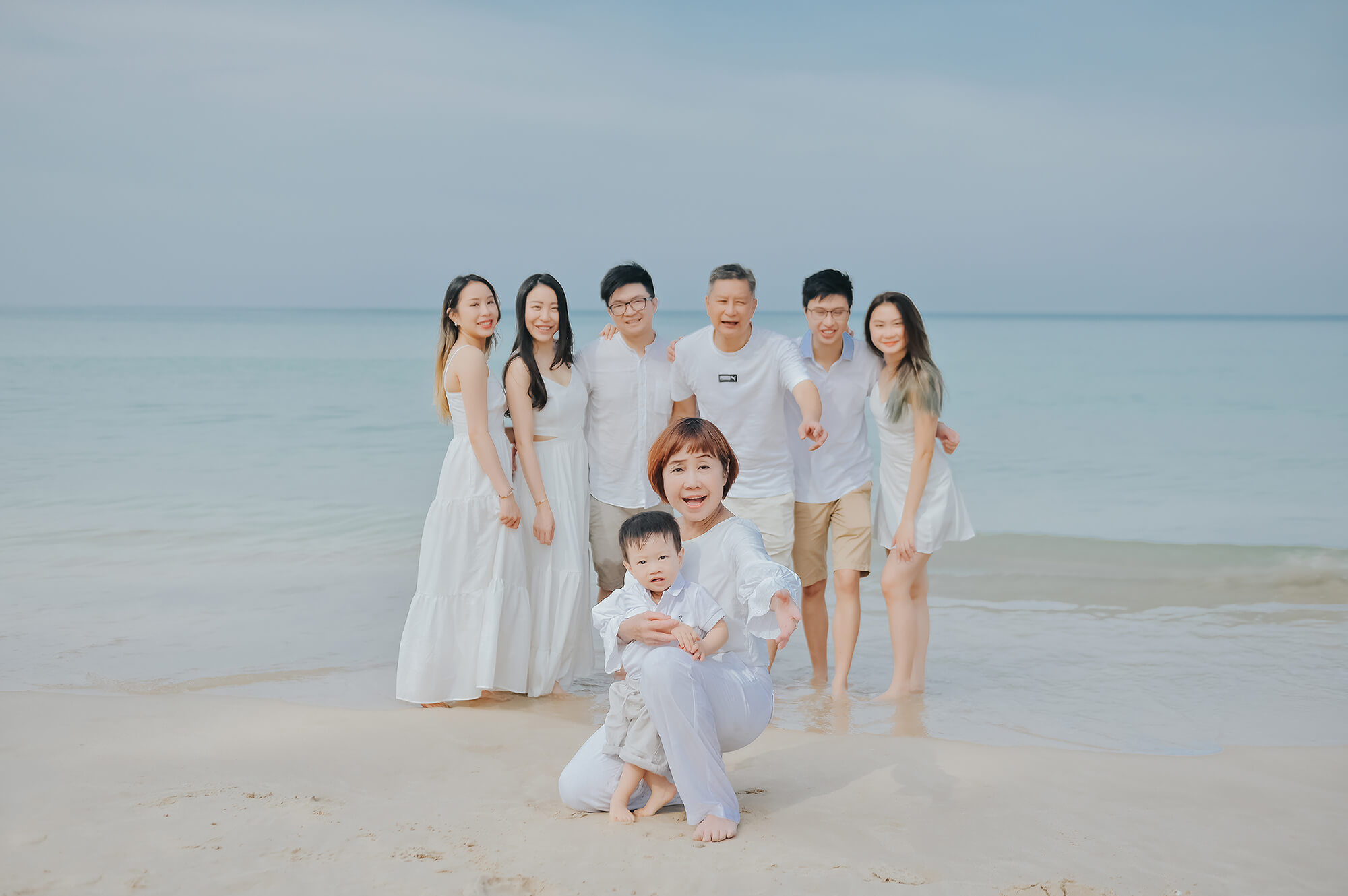 Phuket Thailand Family Photoshoot
