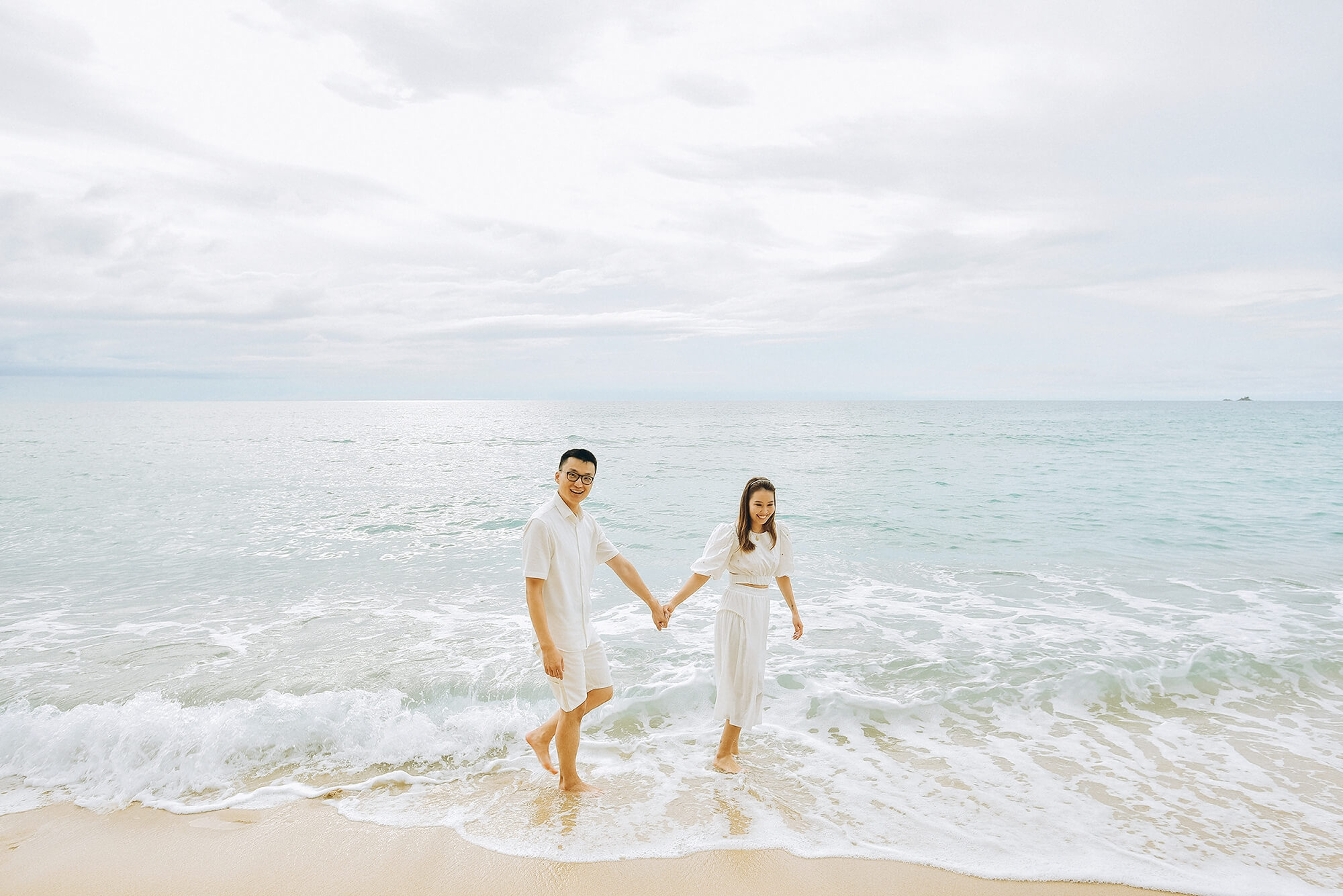 Romantic engagement photoshoot in Phuket