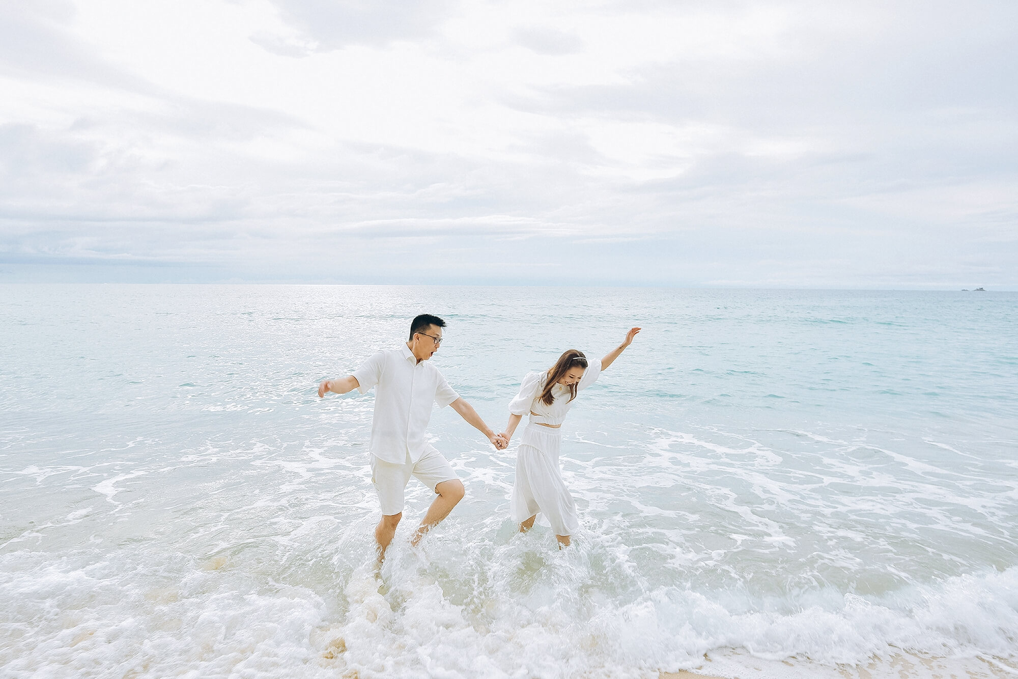 Romantic engagement photoshoot in Phuket