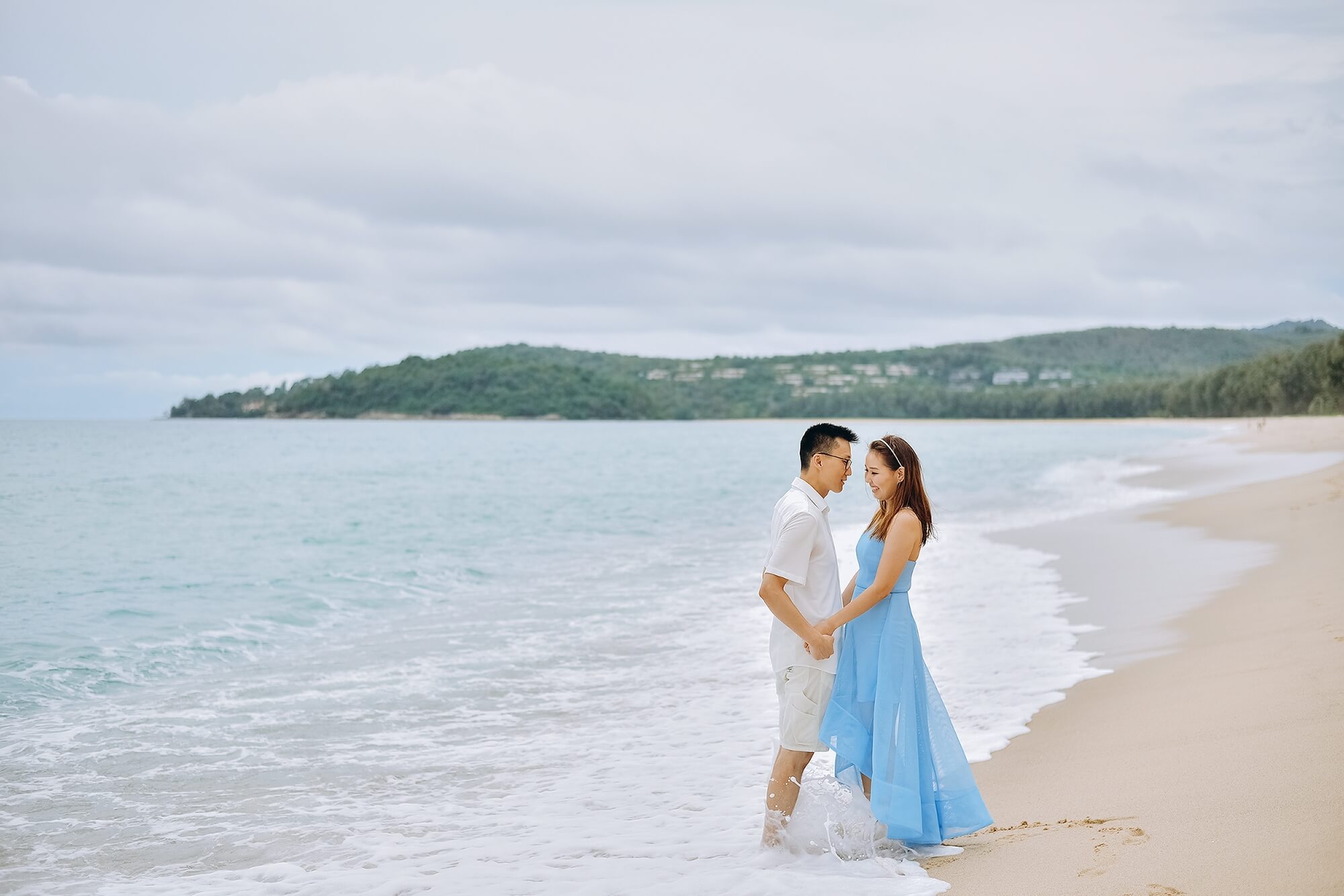 Romantic engagement photoshoot in Phuket