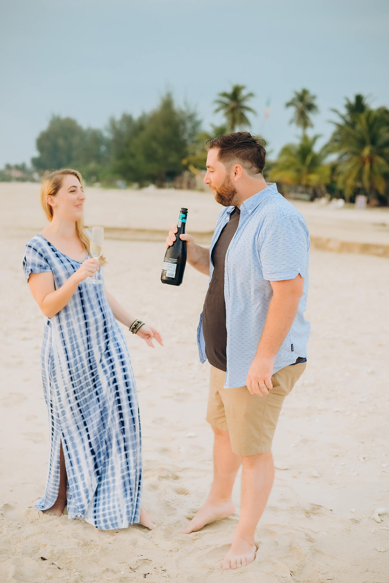 Romantic Khaolak honeymoon photoshoot