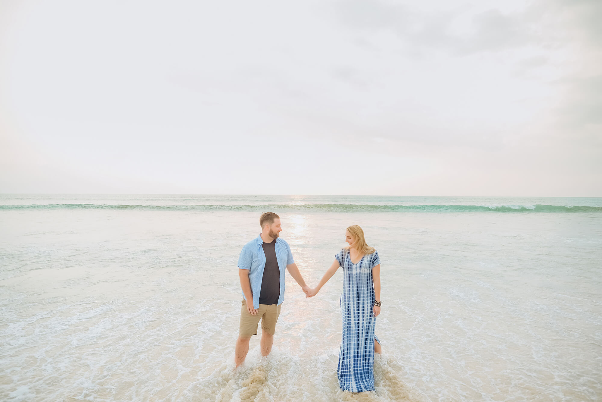 Romantic Khaolak honeymoon photoshoot