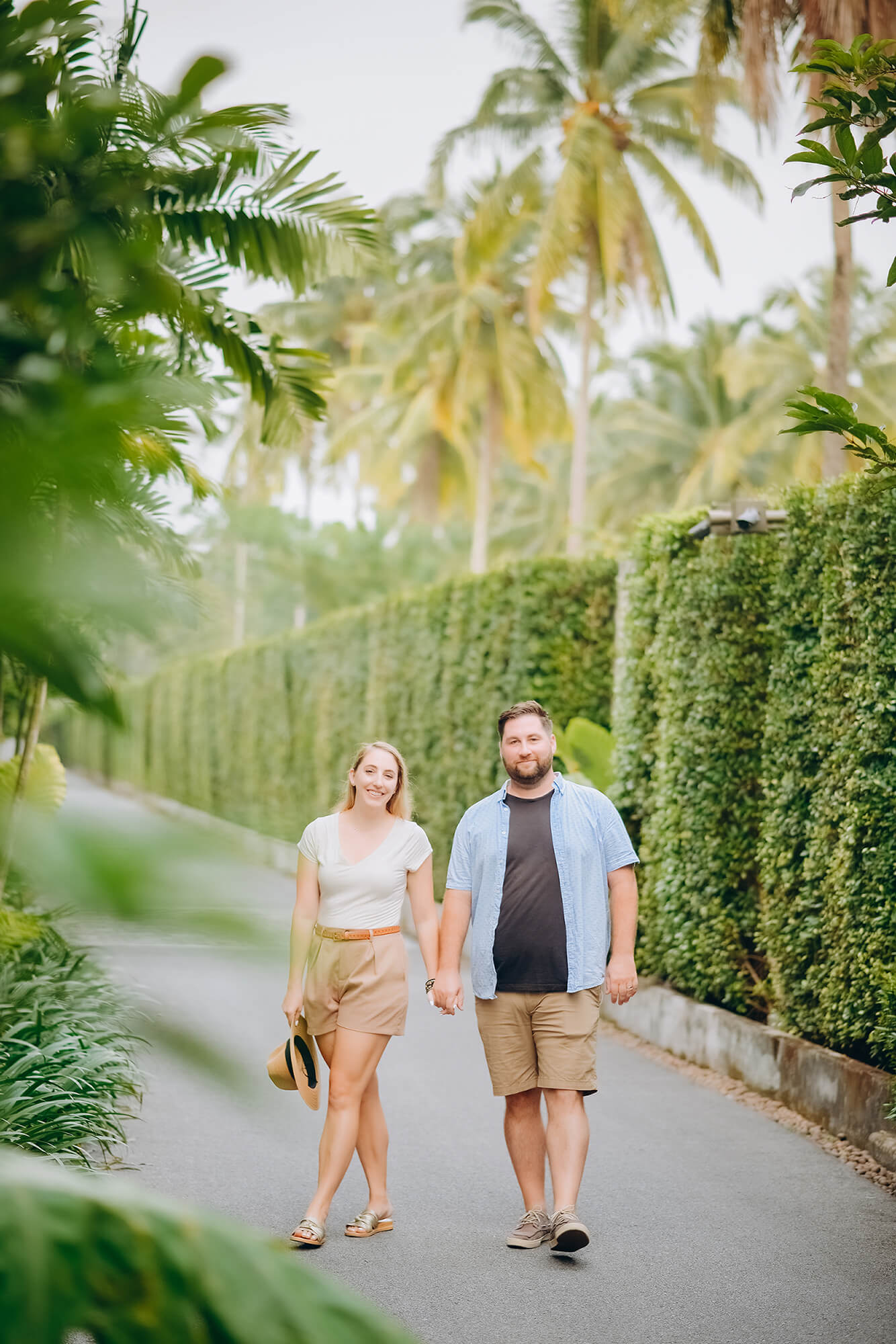 Romantic Khaolak honeymoon photoshoot