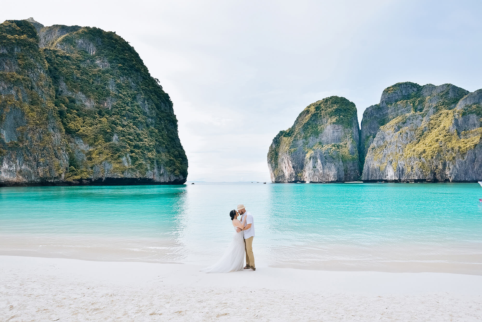 Romantic photographer at Phi Phi Island