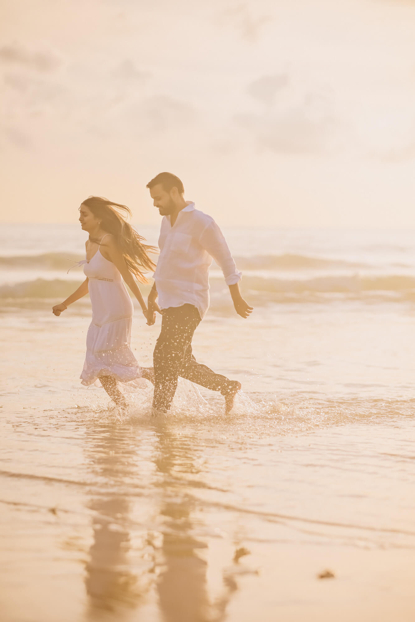 Honeymoon vacation photoshoot in Phuket