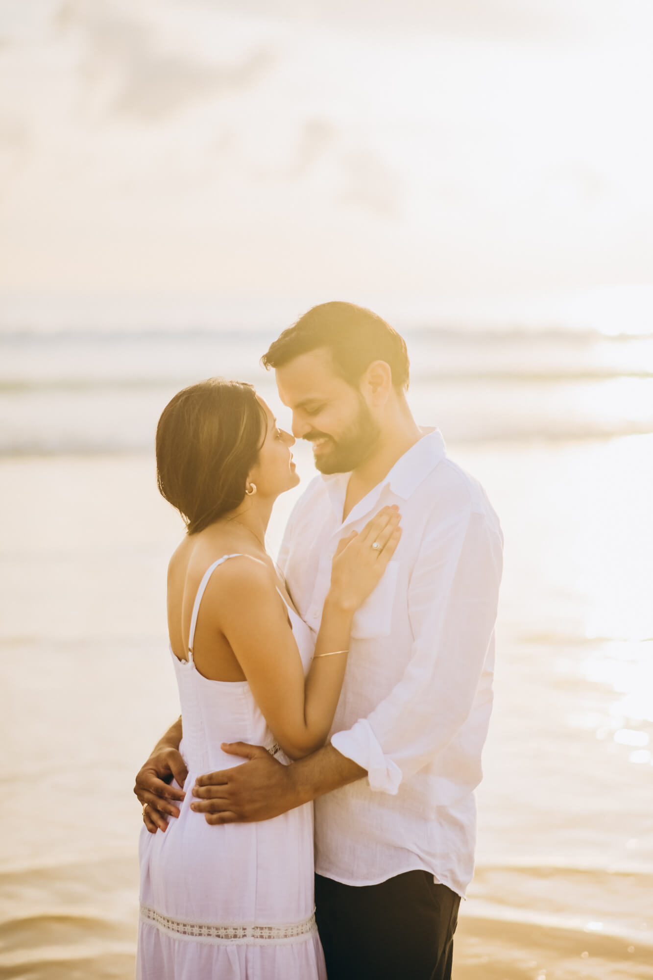 Honeymoon vacation photoshoot in Phuket