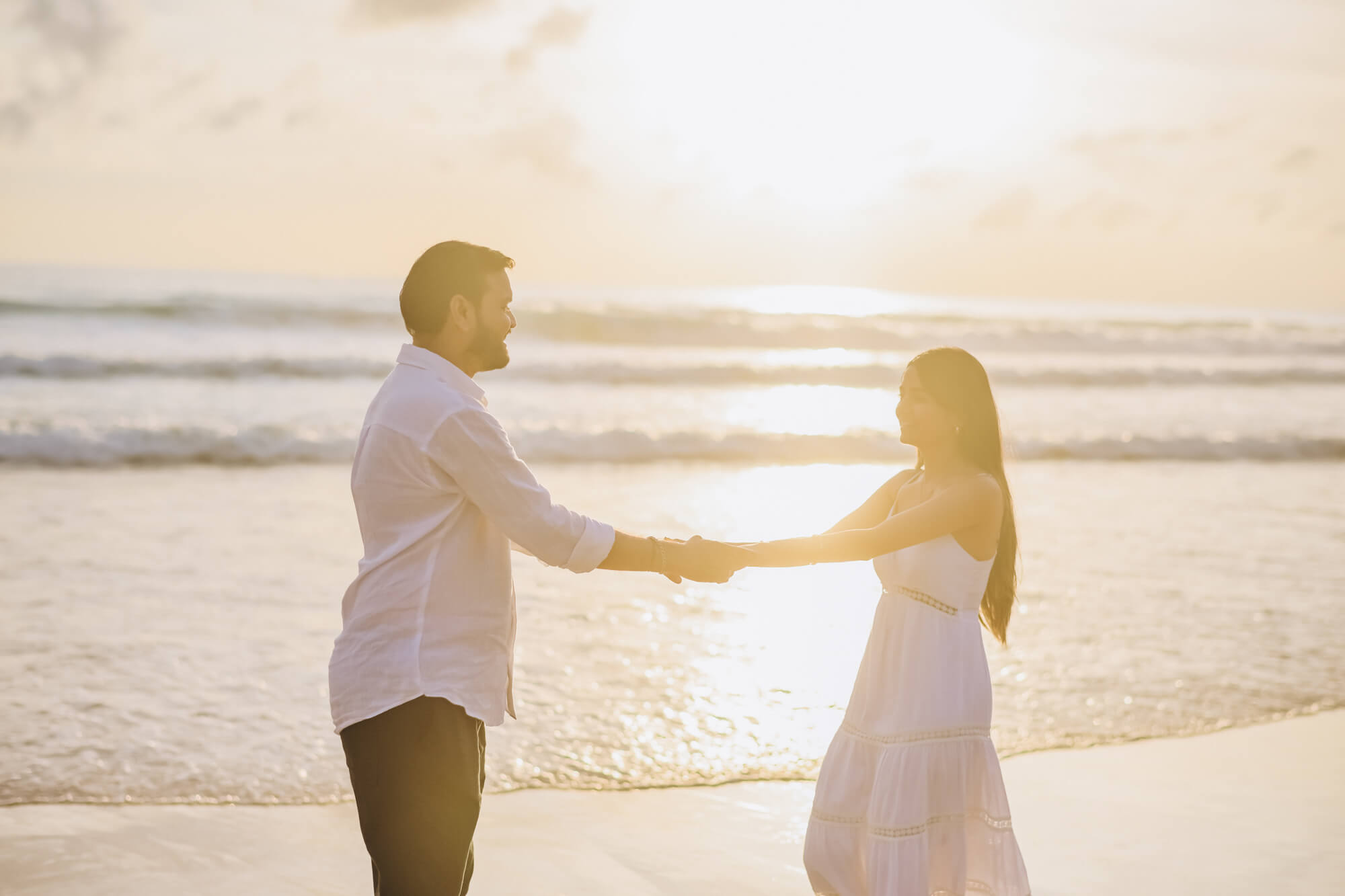 Honeymoon vacation photoshoot in Phuket